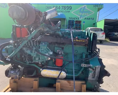 VOLVO VED7C Engine Assembly