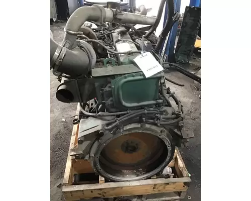 VOLVO VED7 Engine Assembly