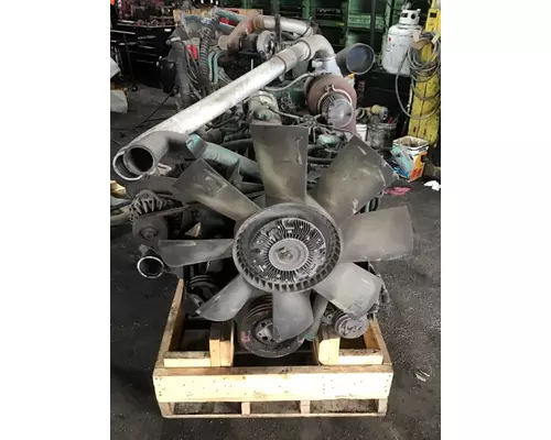 VOLVO VED7 Engine Assembly