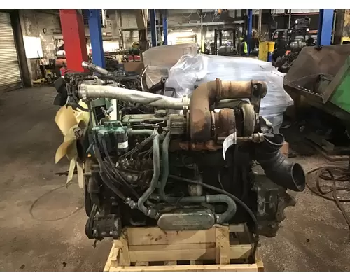 VOLVO VED7 Engine Assembly