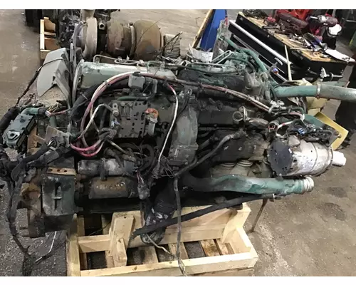 VOLVO VED7 Engine Assembly