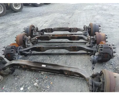 VOLVO VF12 AXLE ASSEMBLY, FRONT (STEER)