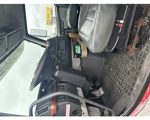 VOLVO VHD Telescopic Crane truck Rebuilders