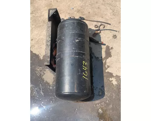 VOLVO VHD Air Tank