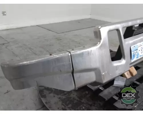 VOLVO VHD Bumper Assembly, Front