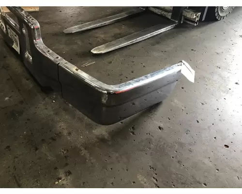 VOLVO VHD Bumper Assembly, Front