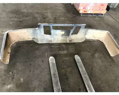 VOLVO VHD Bumper Assembly, Front