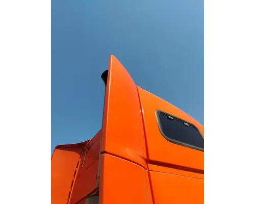 VOLVO VHD CAB EXTENSION