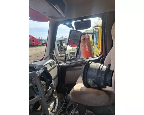 VOLVO VHD Cab Mount