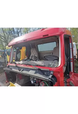 VOLVO VHD Cab or Cab Mount