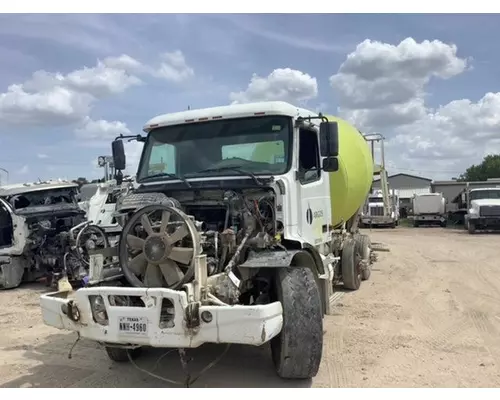 VOLVO VHD Cab