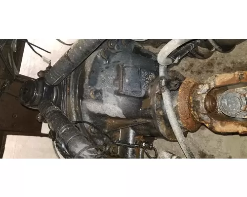VOLVO VHD Cutoff