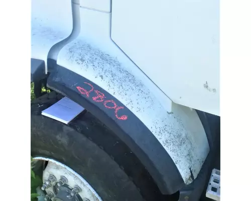 VOLVO VHD Fender Extension