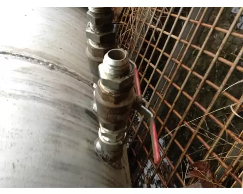 VOLVO VHD Fuel Tank