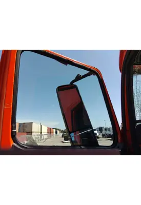 VOLVO VHD GLASS, DOOR, FRONT