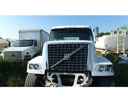 VOLVO VHD Hood