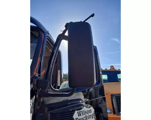 VOLVO VHD MIRROR ASSEMBLY CABDOOR