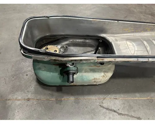 VOLVO VHD Oil Pan