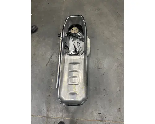 VOLVO VHD Oil Pan