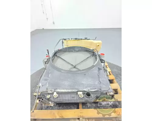 VOLVO VHD Radiator