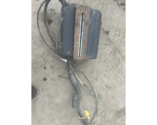 VOLVO VHD Windshield Washer Reservoir