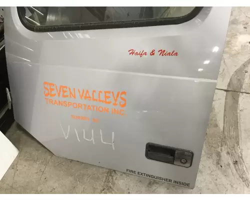 VOLVO VL780 Door Assembly, Front