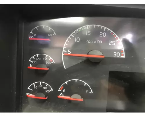 VOLVO VL780 Instrument Cluster