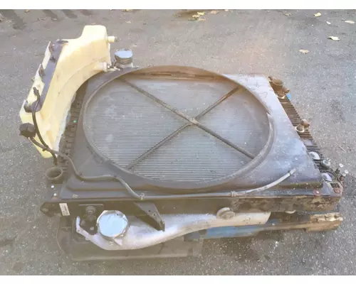 VOLVO VL780 Radiator