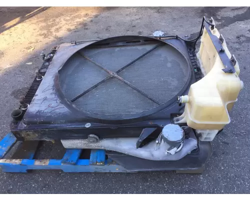 VOLVO VL780 Radiator