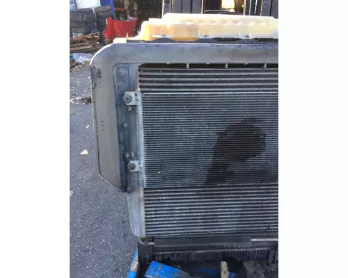 VOLVO VL780 Radiator