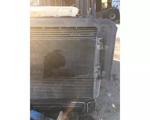 VOLVO VL780 Radiator
