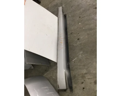 VOLVO VL780 Skirt