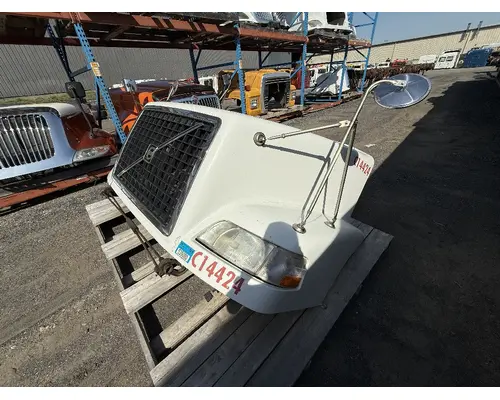 VOLVO VMN Hood