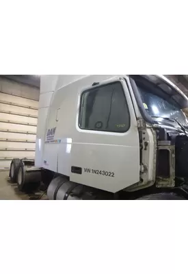 VOLVO VN 1996-1999 DOOR ASSEMBLY, FRONT
