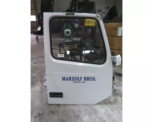 VOLVO VN 1996-1999 DOOR ASSEMBLY, FRONT