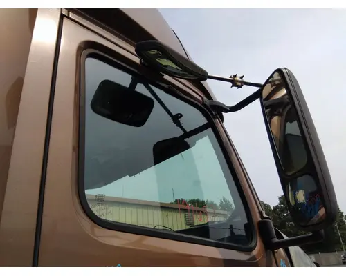 VOLVO VN 1996-1999 DOOR ASSEMBLY, FRONT