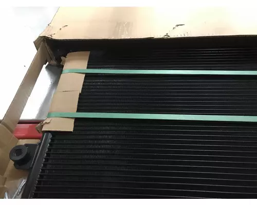 VOLVO VN Series Air Conditioner Condenser