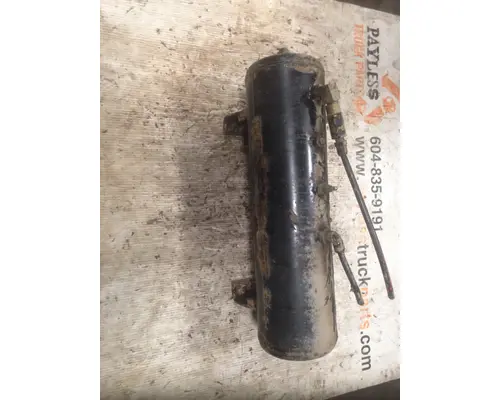 VOLVO VN630 Air Tank
