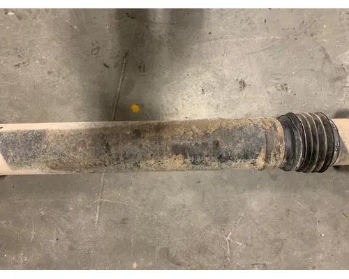 VOLVO VN630 Drive Shaft, Front