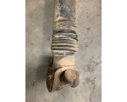 VOLVO VN630 Drive Shaft, Front