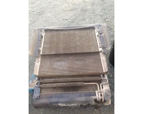VOLVO VN630 Radiator