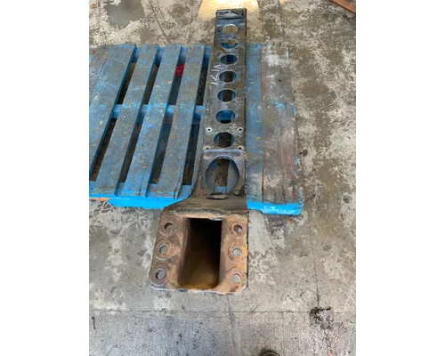 VOLVO VN670 Brackets, Misc.