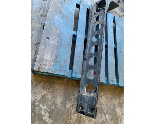 VOLVO VN670 Brackets, Misc.