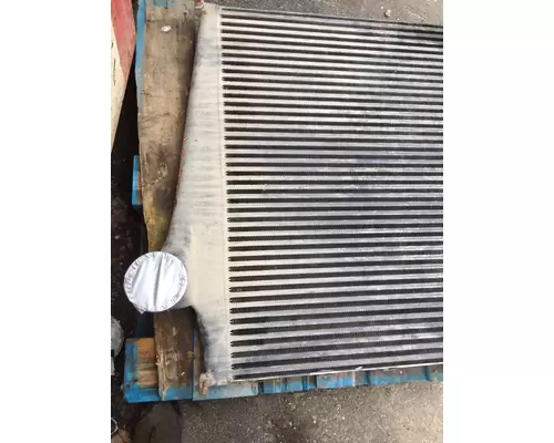 VOLVO VN670 Charge Air Cooler (ATAAC)