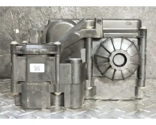 VOLVO VN670 DEF Pump
