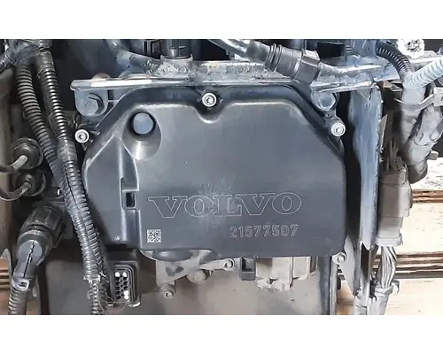 VOLVO VN670 DEF Pump