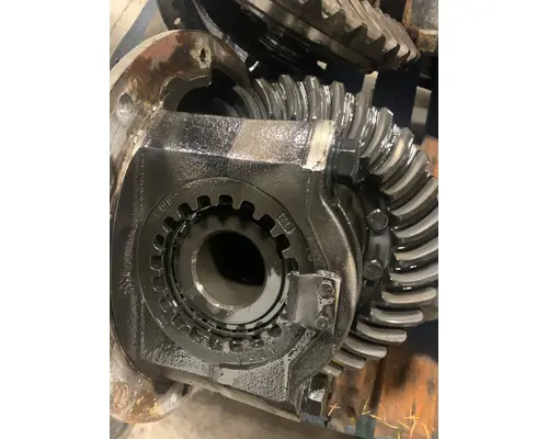 VOLVO VN670 Differential Assembly (Rear, Rear)