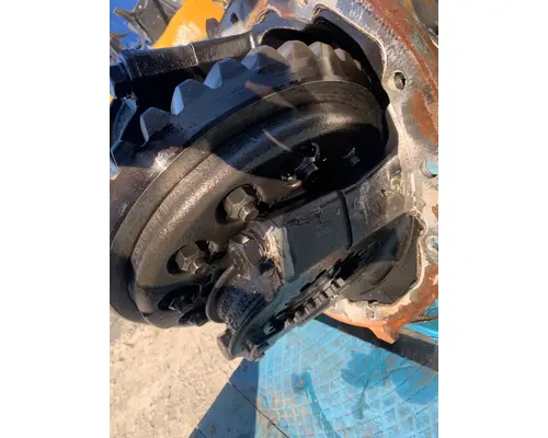 VOLVO VN670 Differential Assembly (Rear, Rear)