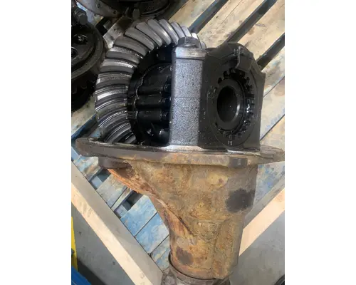 VOLVO VN670 Differential Assembly (Rear, Rear)