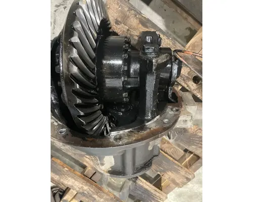 VOLVO VN670 Differential Assembly (Rear, Rear)
